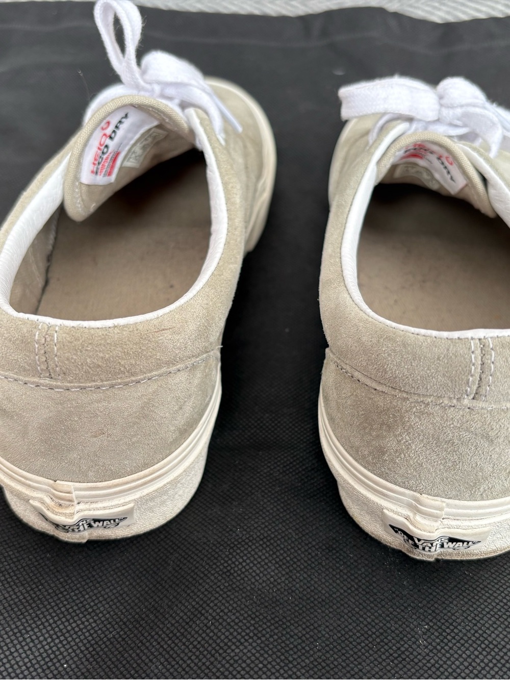 EUC Vans Suede Skate Sneakers Mossy Green suede comes with og box - Picture 5 of 6